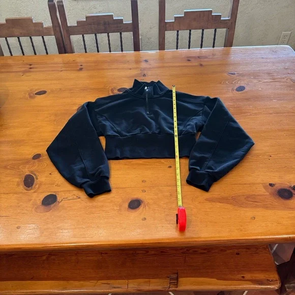 Alo Yoga Vixen Fleece 1/4 Zip - Picture 10 of 10